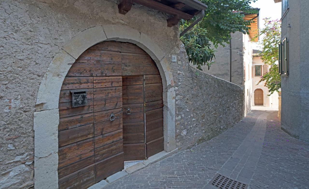B&B Il Sogno Nel Borgo ガルニャーノ エクステリア 写真